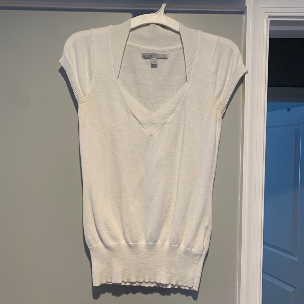 Old Navy top